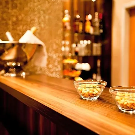 Frankfurt Messe Hotel 3*