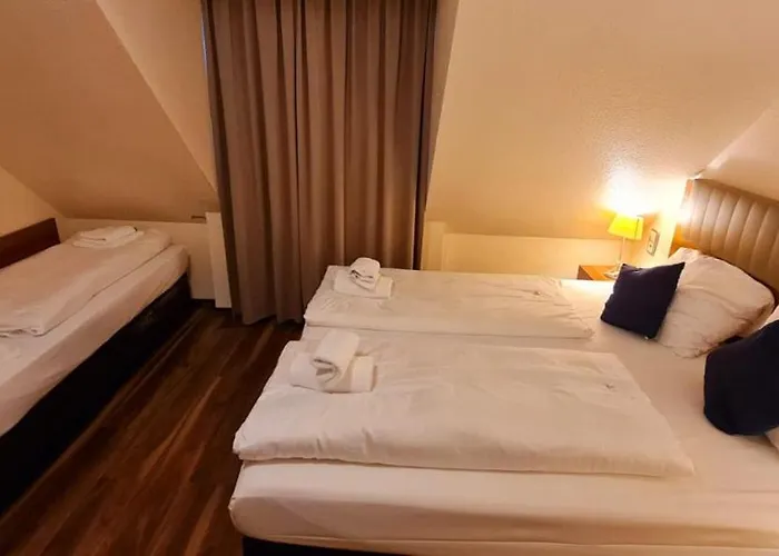 Frankfurt Messe 3* フランクフルト